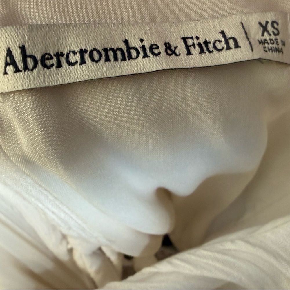 Super pretty A&F lined white summery dress - Picture 3 of 5